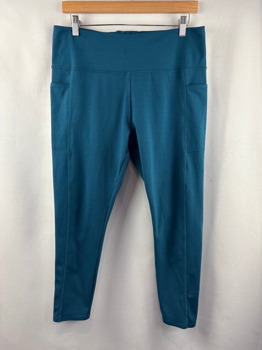 Women’s DanSkin XL Dark Teal Sports Leggings